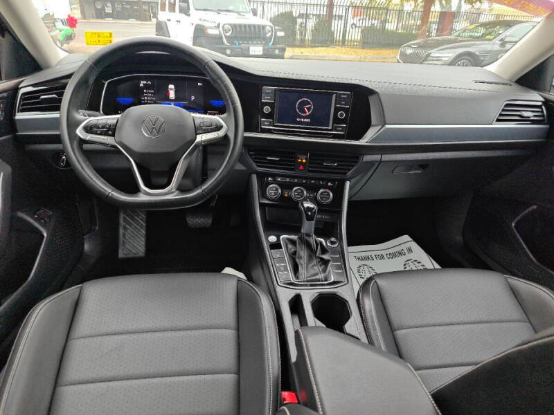 2024 Volkswagen Jetta SE