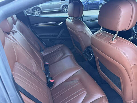 2016 Maserati Ghibli