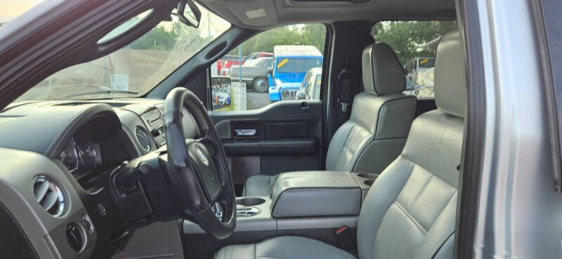 2006 Lincoln Mark LT