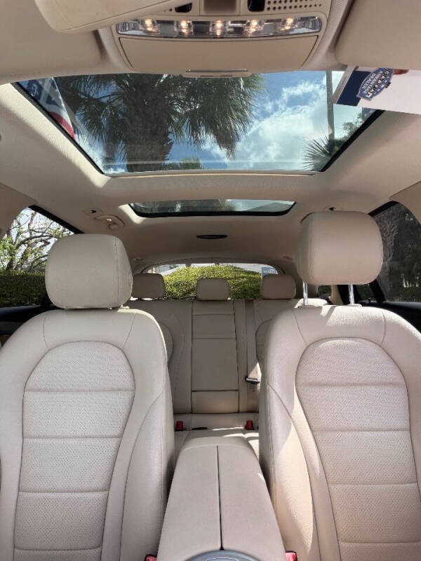 2019 Mercedes-Benz GLC GLC 300