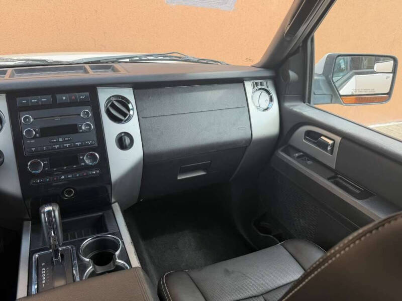 2012 Ford Expedition EL Limited