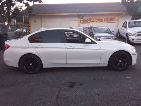 2013 BMW 3 Series 328i