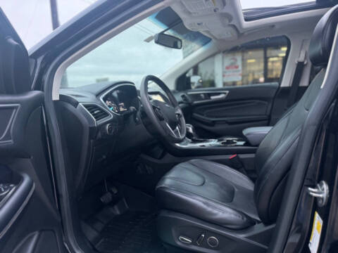 2017 Ford Edge Titanium