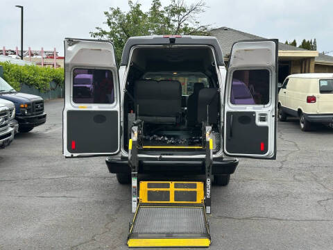 2012 Ford E-Series E-350 SD