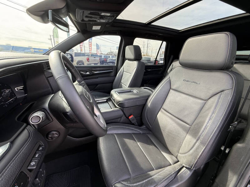 2024 GMC Yukon Denali