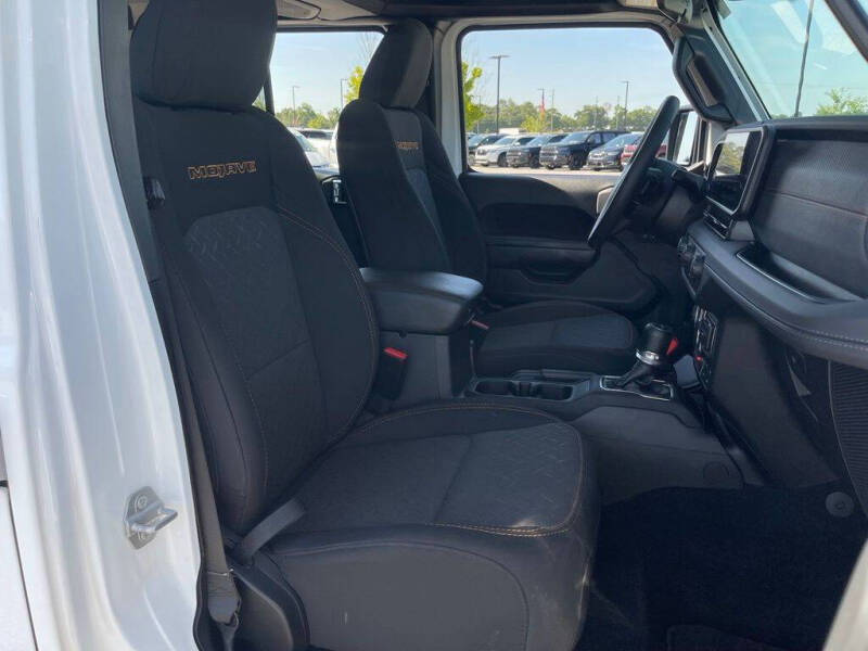 2025 Jeep Gladiator Mojave