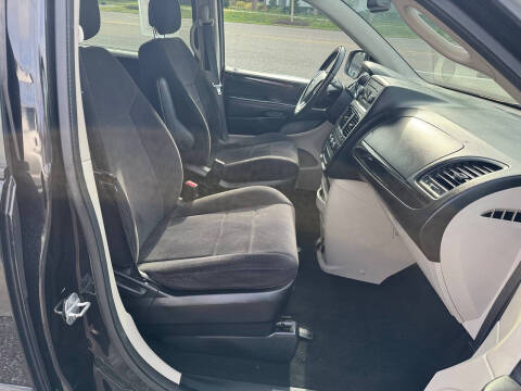 2013 Dodge Grand Caravan American Value Package