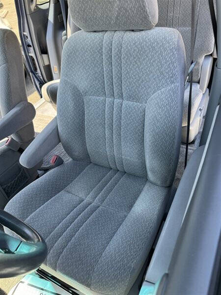 2003 Toyota Sienna CE