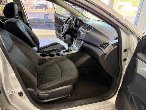 2013 Nissan Sentra SR