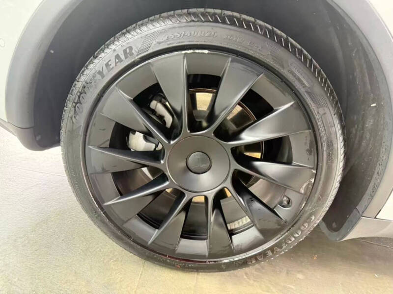 2022 Tesla Model Y Long Range