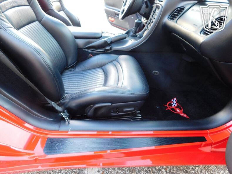 2004 Chevrolet Corvette