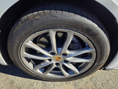 2018 Porsche Panamera