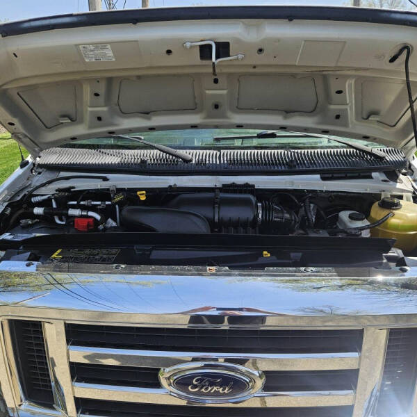 2013 Ford E-Series E-250