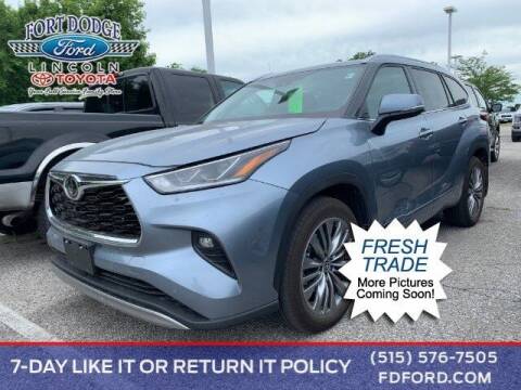 2020 Toyota Highlander for sale at Fort Dodge Ford Lincoln Toyota in Fort Dodge IA