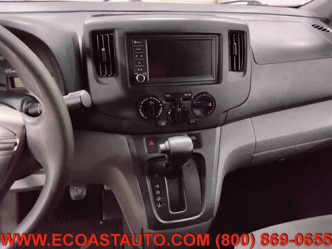 2020 Nissan NV200 SV