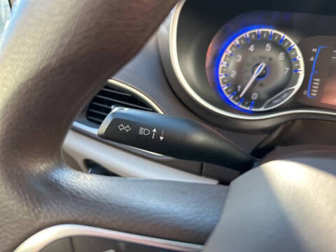 2017 Chrysler Pacifica Touring