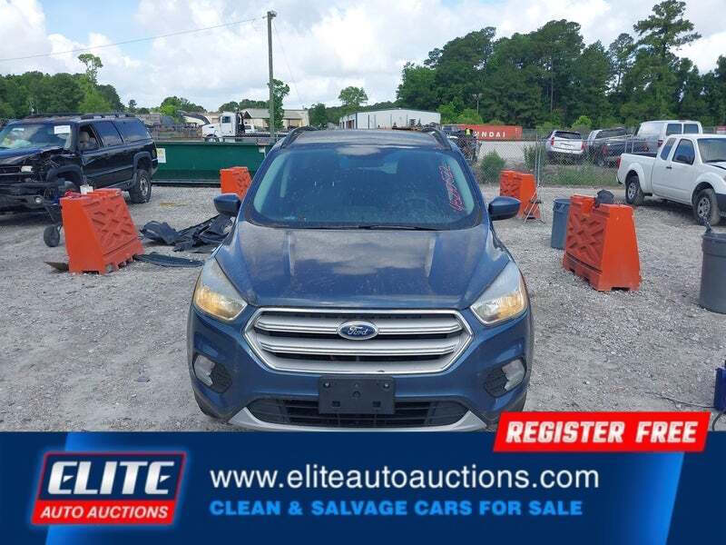 2018 Ford Escape SE