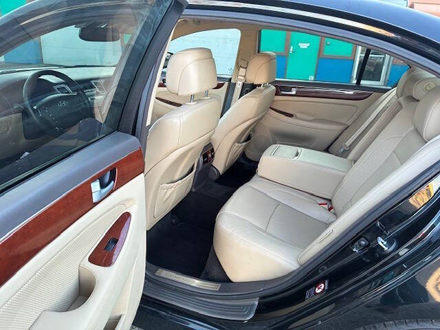 2014 Hyundai Genesis 3.8L