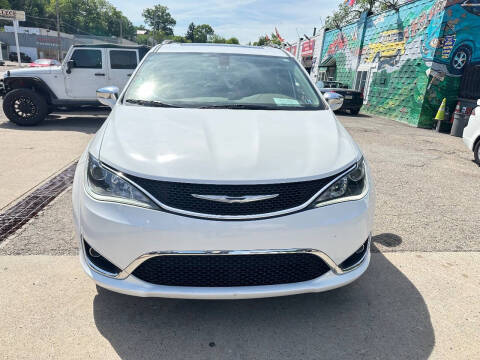 2017 Chrysler Pacifica Limited