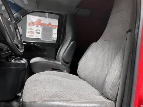 2016 GMC Savana 3500