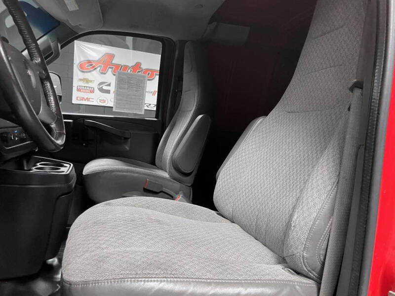 2016 GMC Savana 3500