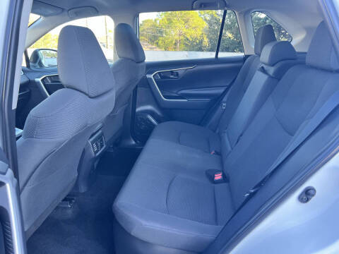 2019 Toyota RAV4 Hybrid LE