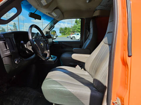 2017 Chevrolet Express 2500