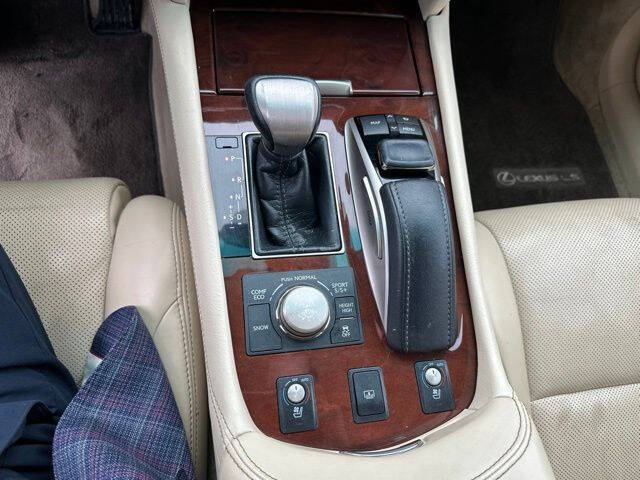 2017 Lexus LS 460 L