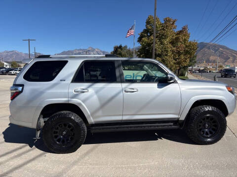 2024 Toyota 4Runner SR5