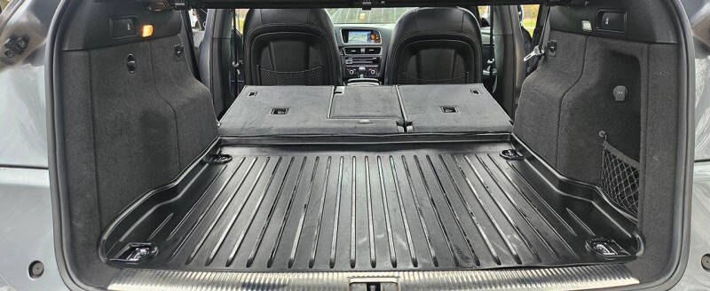 2015 Audi SQ5 3.0T quattro Prestige