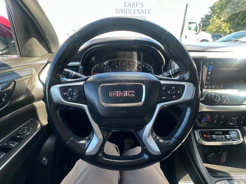 2020 GMC Acadia SLT