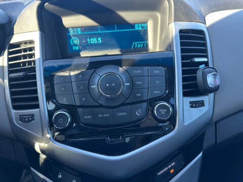 2013 Chevrolet Cruze LS Auto