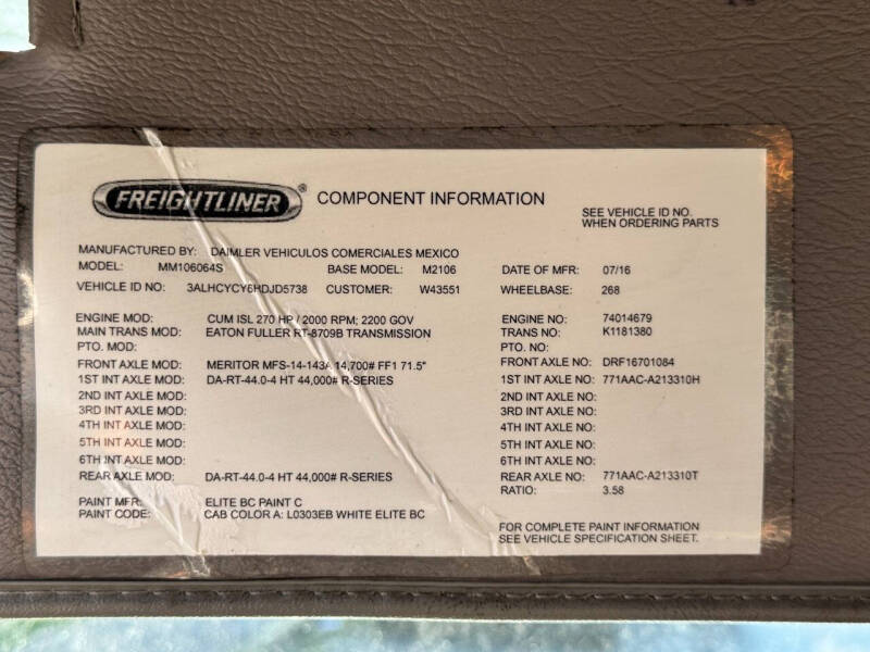 2017 Freightliner M2 106