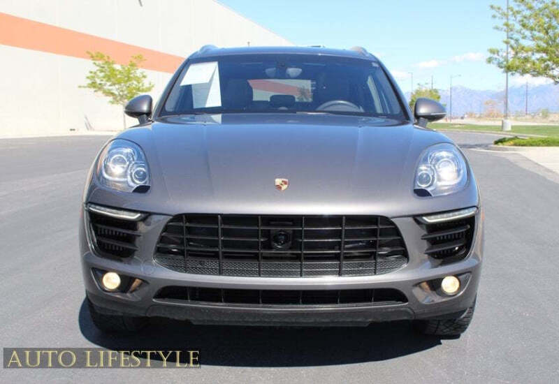 2015 Porsche Macan S