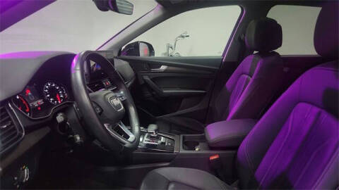 2023 Audi Q5 quattro Premium 40 TFSI