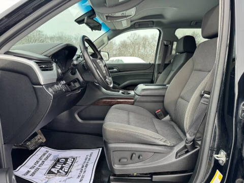 2017 GMC Yukon XL SLE