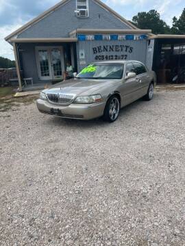 2005 Lincoln Town Car for sale at Bennett Etc. in Richburg SC