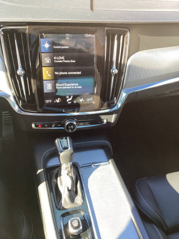 2020 Volvo S90 T6 R-Design