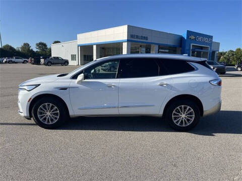 2022 Buick Enclave Essence