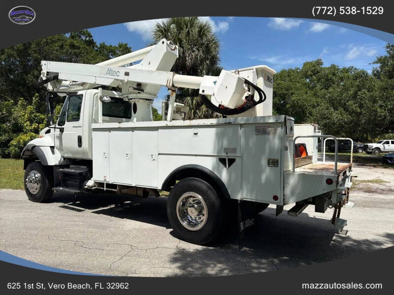 2005 International WorkStar 7300