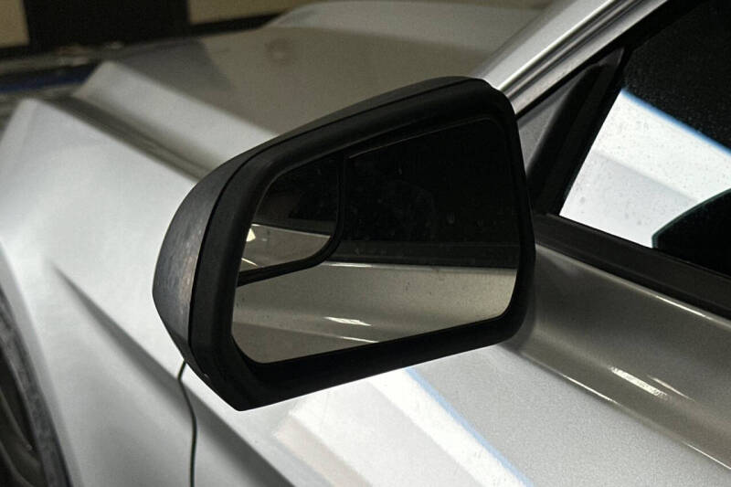 2016 Ford Mustang V6