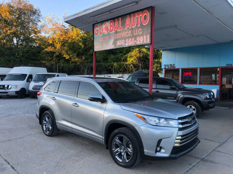 2019 Toyota Highlander for sale at Global Auto Sales and Service in Nashville TN