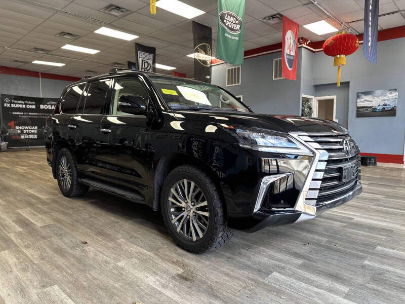 2018 Lexus LX 570 Two-Row