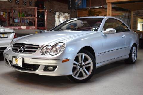 2008 Mercedes-Benz CLK for sale at Chicago Cars US in Summit IL