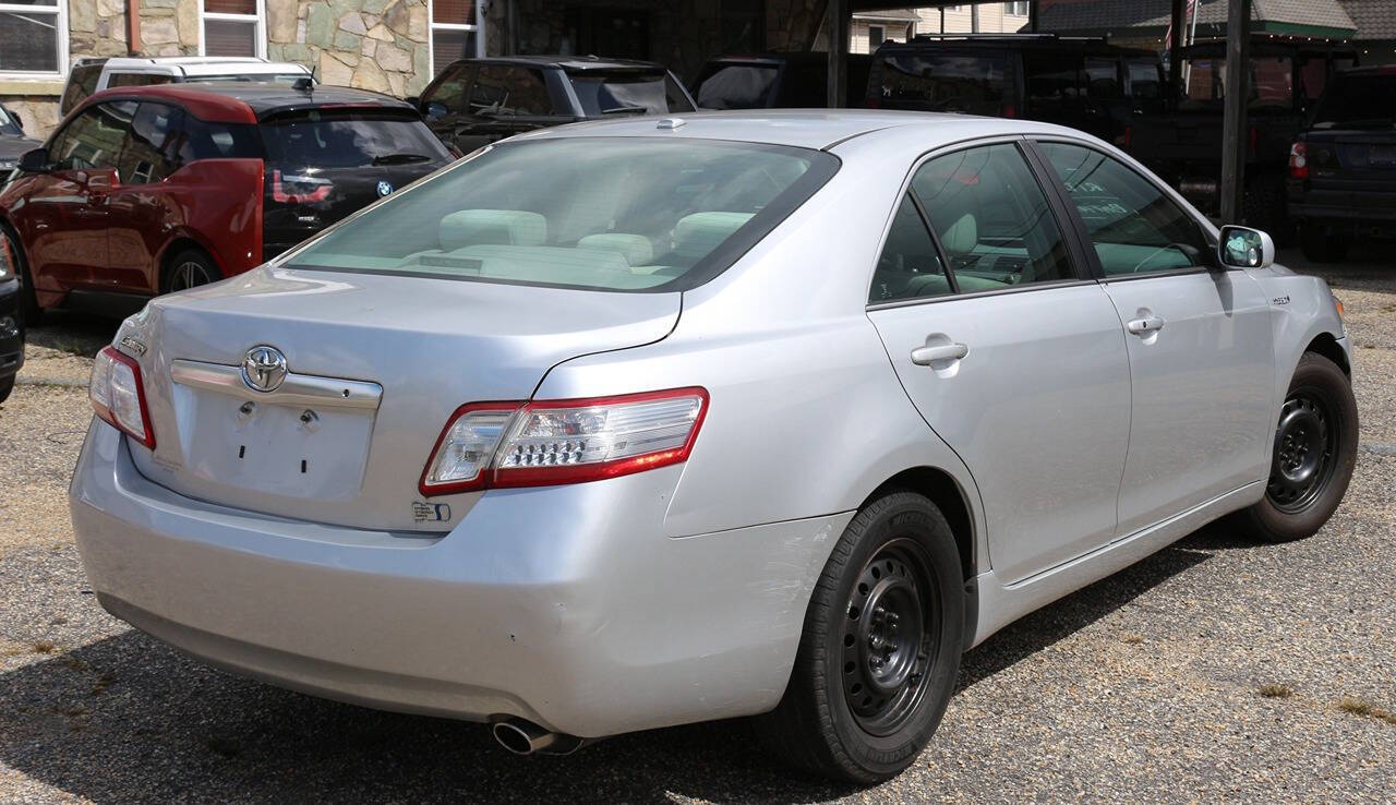 2011 Toyota Camry Hybrid for sale at Scott-Rodes Auto Group in Newland, NC