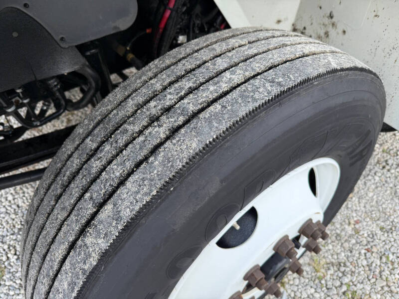 2018 International DuraStar 4300