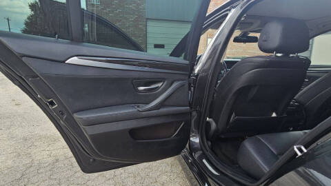 2015 BMW 5 Series 528i