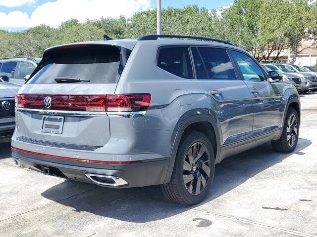 2026 Volkswagen Atlas SE