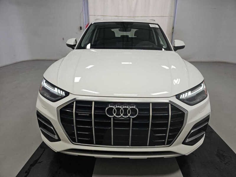 2023 Audi Q5 quattro Prestige 40 TFSI