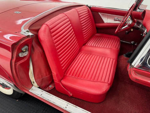 1957 Ford Thunderbird